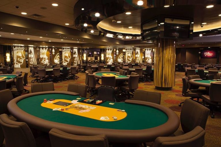 Playing Baccarat Online