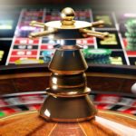 4 casino games empik